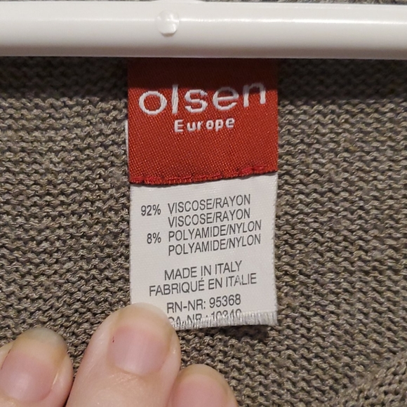 💫 2/$30 • Light Brown Sweater - Picture 2 of 2